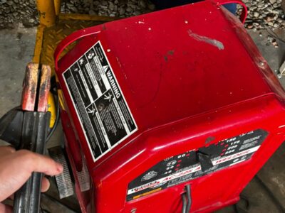 Soldador Lincoln Electric AC-225 ARC Welder